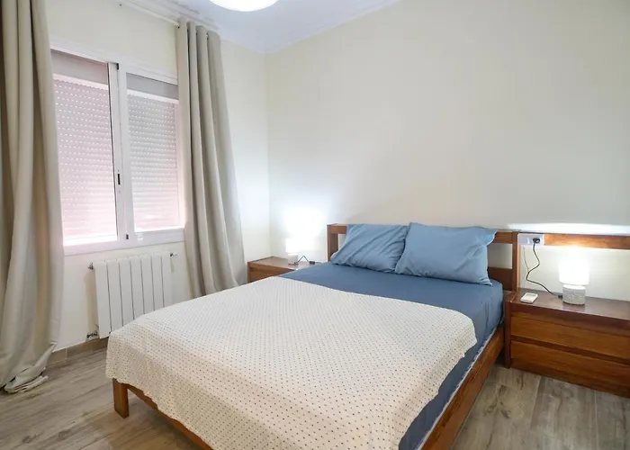 De Diseno Equipado Centrico Moderno * Lloret de Mar