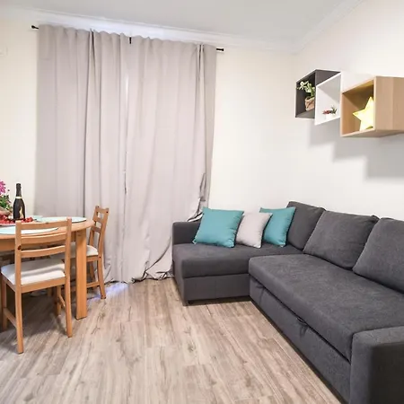 De Diseño Equipado Céntrico Moderno * Lloret de Mar