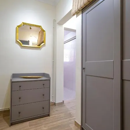 Apartamento De Diseno Equipado Centrico Moderno *