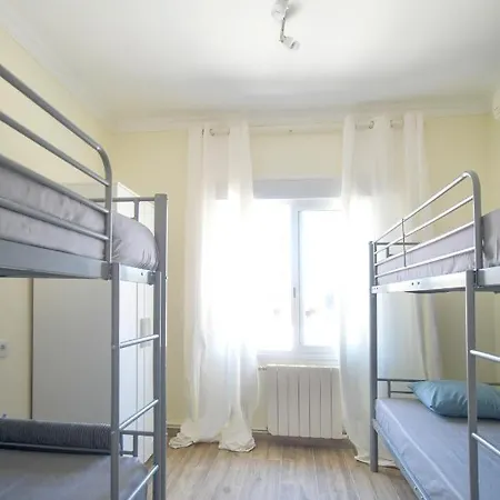 De Diseno Equipado Centrico Moderno Apartamento